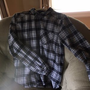 Plaid Paige Flannel. Fits like a medium!!